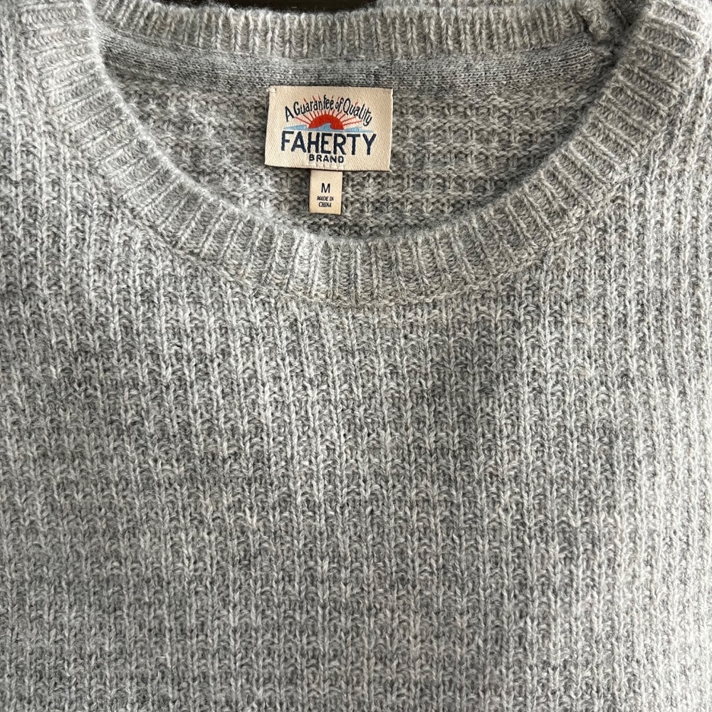 Faherty Cashmere Wool Crew - Snow Grey Melange - M